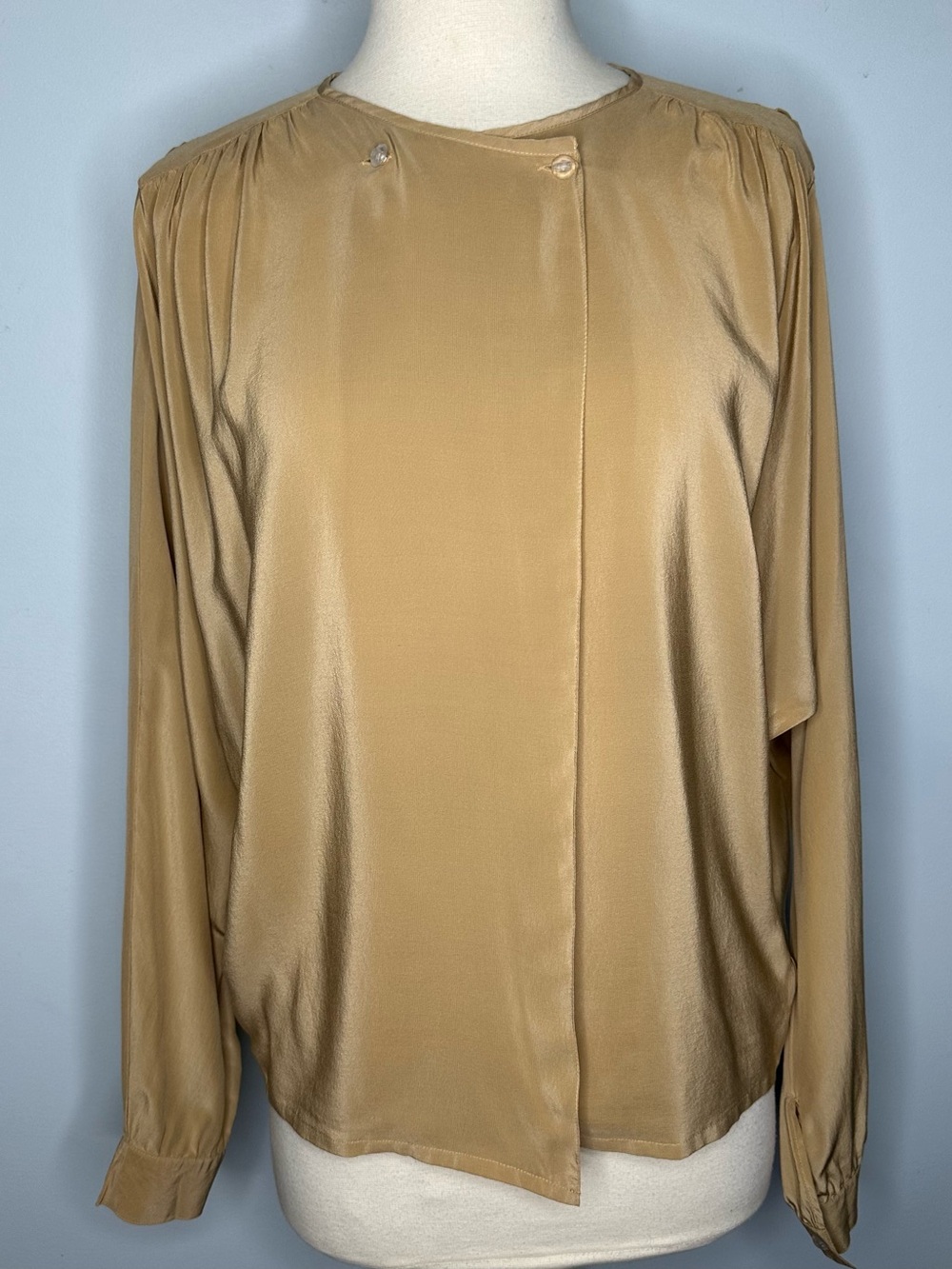 Vintage Sana 100% Silk Beige Buttoned Front Dolman Sleeve Blouse